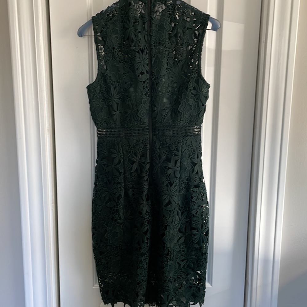 BARDOT dark green lace dress - Picture 5 of 9